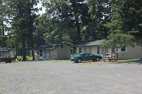 The Evergreen Motel