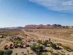 Sun Outdoors Canyonlands Gateway