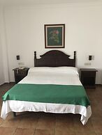 Hotel Asador Albenzaire