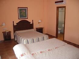 Hotel Asador Albenzaire