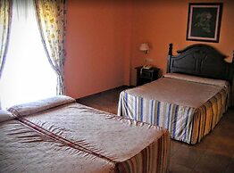 Hotel Asador Albenzaire