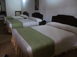 Hotel Sunrise By Hype