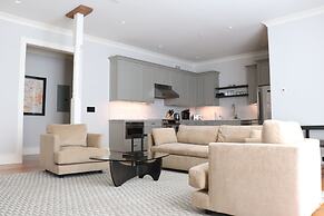 The Quarters on King