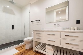 The Quarters on King