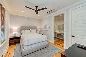 The Quarters on King