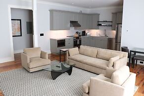 The Quarters on King