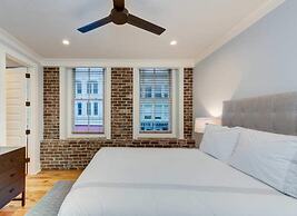 The Quarters on King