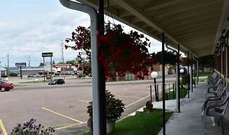 Hillside Inn Pembroke