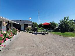 Hillside Inn Pembroke