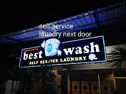 Chiangmai Gate Capsule Hostel