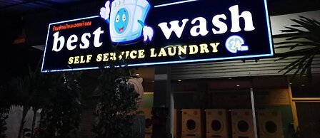 Chiangmai Gate Capsule Hostel