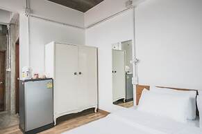 Plern Plern Bed and Bike