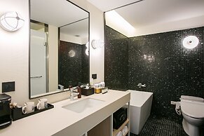 amba Taipei Zhongshan