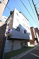 Twin Rabbit Guesthouse