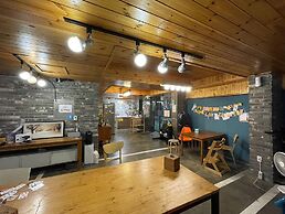 Twin Rabbit Guesthouse