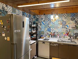 Twin Rabbit Guesthouse