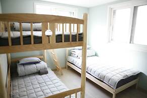 Twin Rabbit Guesthouse