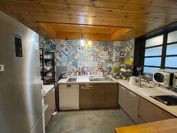 Twin Rabbit Guesthouse