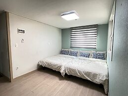 Twin Rabbit Guesthouse