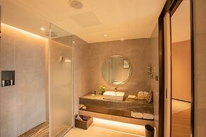 Lia Charlton Hotel Shenzhen