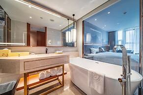 Lia Charlton Hotel Shenzhen