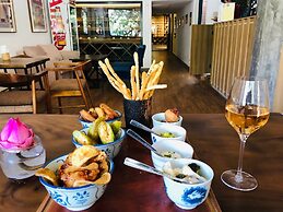 Suite Home Boutique Hotel