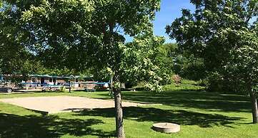 Muskey's Landing Resort