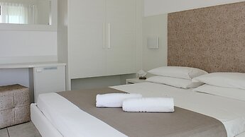 Hotel Columbia & Ninfea