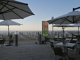 Hotel Columbia & Ninfea