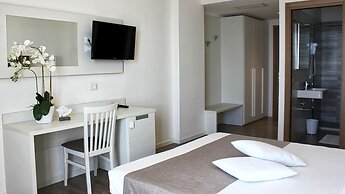 Hotel Columbia & Ninfea