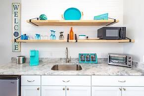 Atlantic Breeze Suites