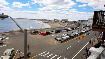 Atlantic Breeze Suites