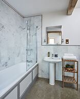 Breaday Gill and Folly Gill Cottages