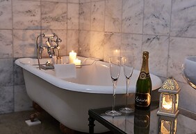 Breaday Gill and Folly Gill Cottages