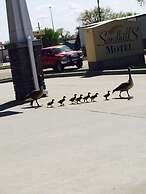 Sandhills Guest House Motel