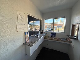 Discovery Inn Vallejo I 80 Near Napa CA