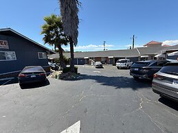 Discovery Inn Vallejo I 80 Near Napa CA