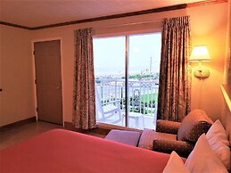 Avondale by the Sea Motel