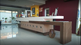 Clean Hotel