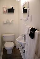 Colborne Bed and Breakfast