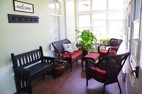 Colborne Bed and Breakfast