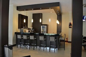 Jardy Hôtel & Suites