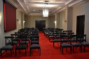 Jardy Hôtel & Suites