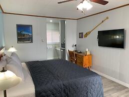 Town and Country Motel