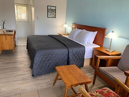 Town and Country Motel