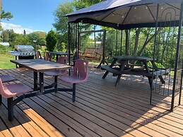 Town and Country Motel