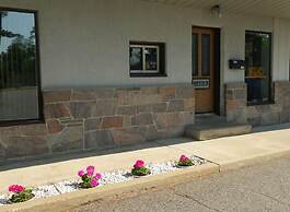 Town and Country Motel