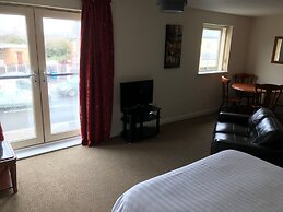 Your Travel Stop Craggside