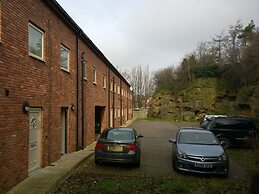 Your Travel Stop Craggside