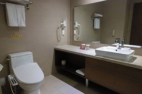 Avon Hotel